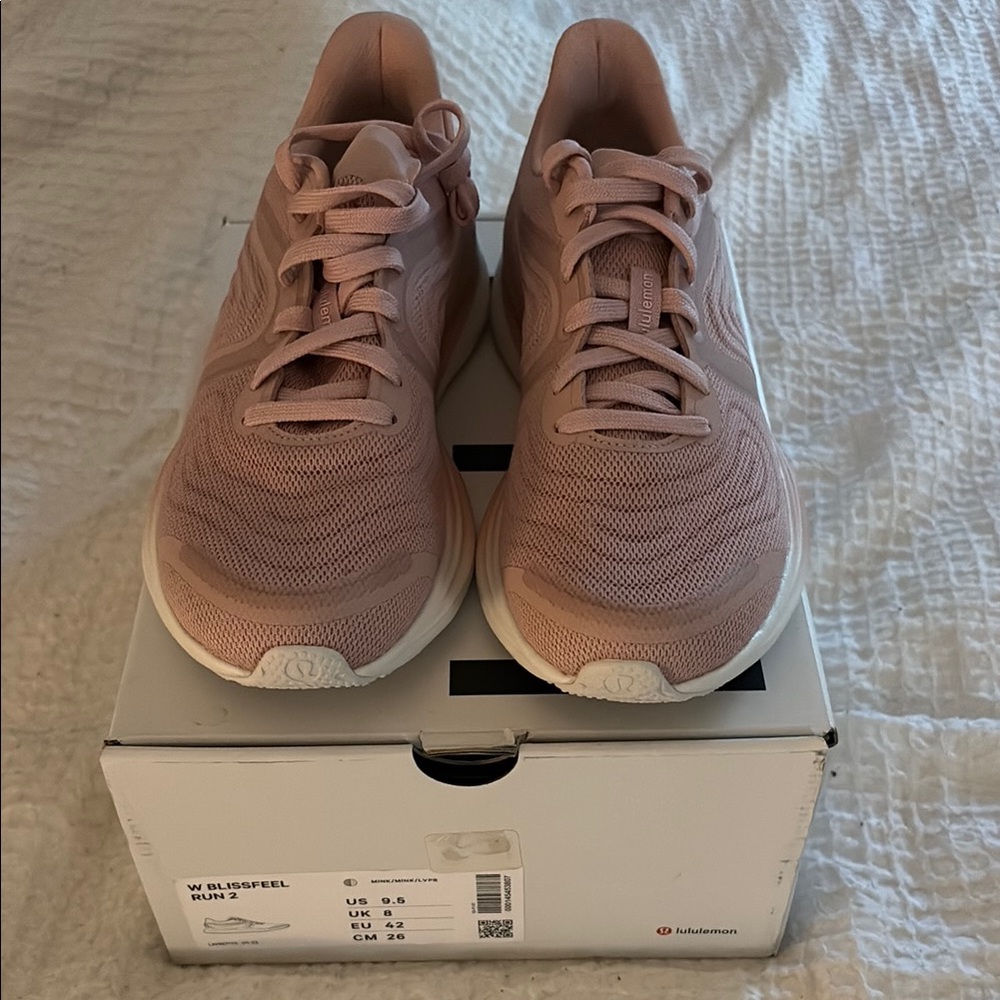 Lululemon blissfeel run 2 shoes